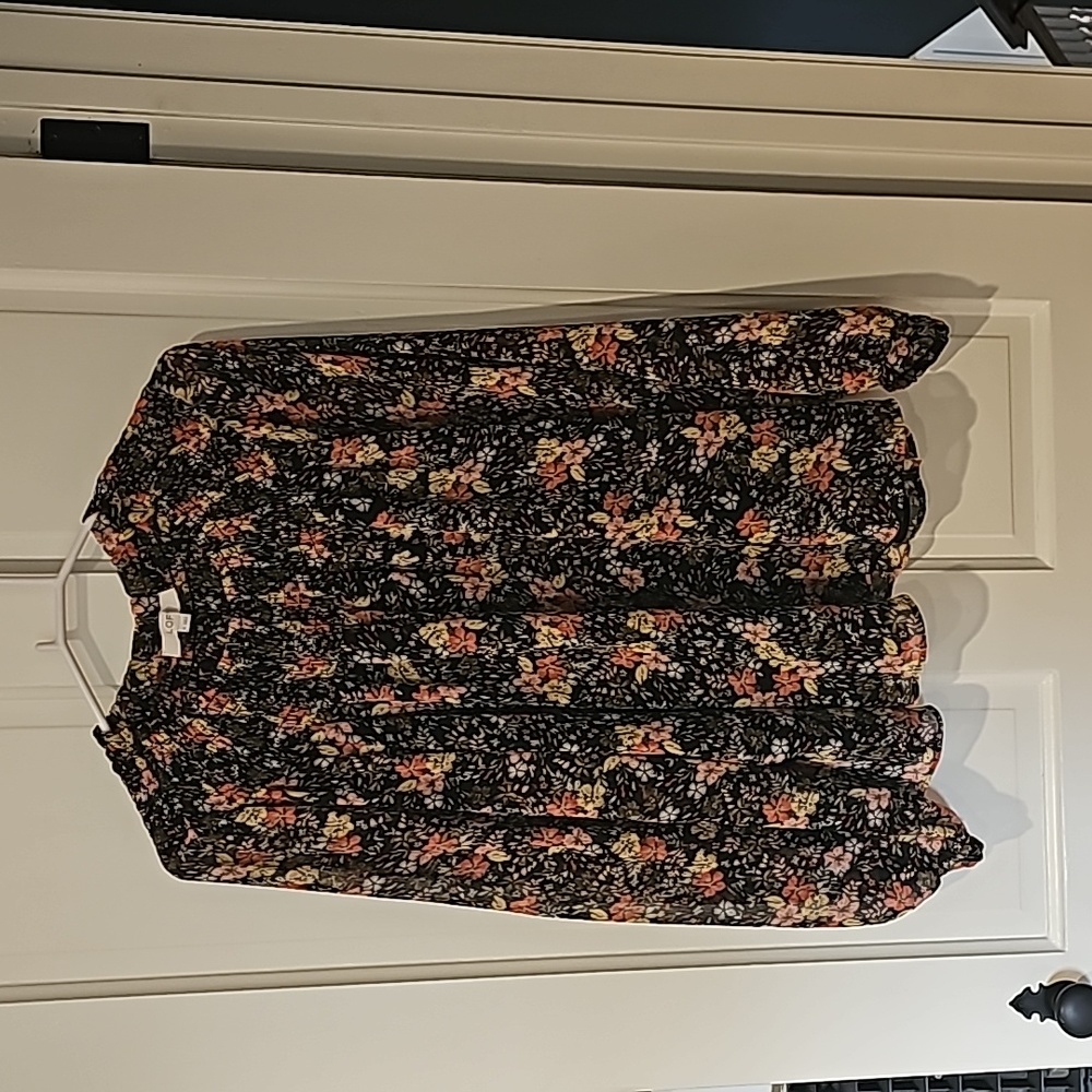 LOFT, Flower pattern blouse, XL